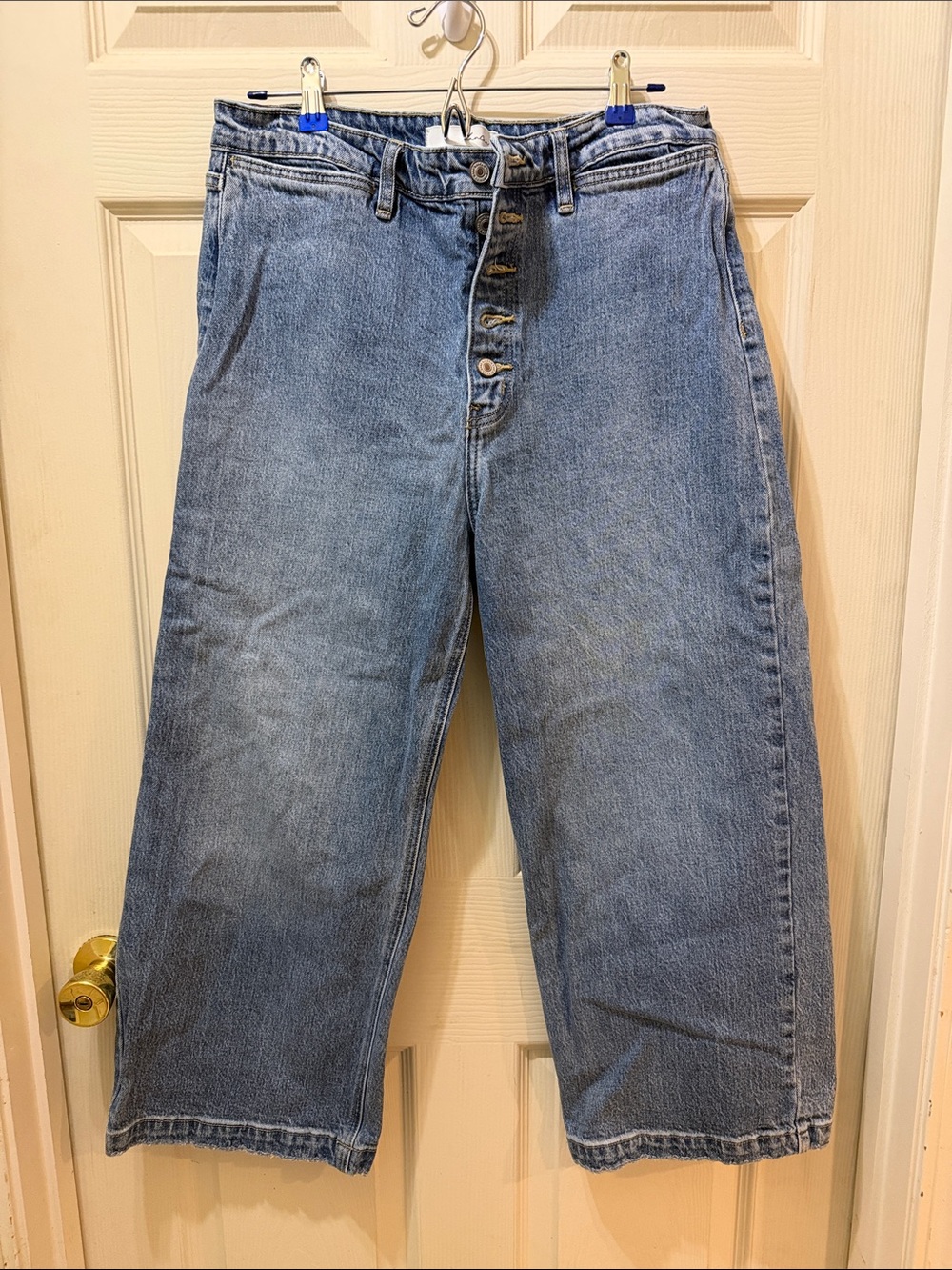 KanCan wide leg button fly cropped jeans